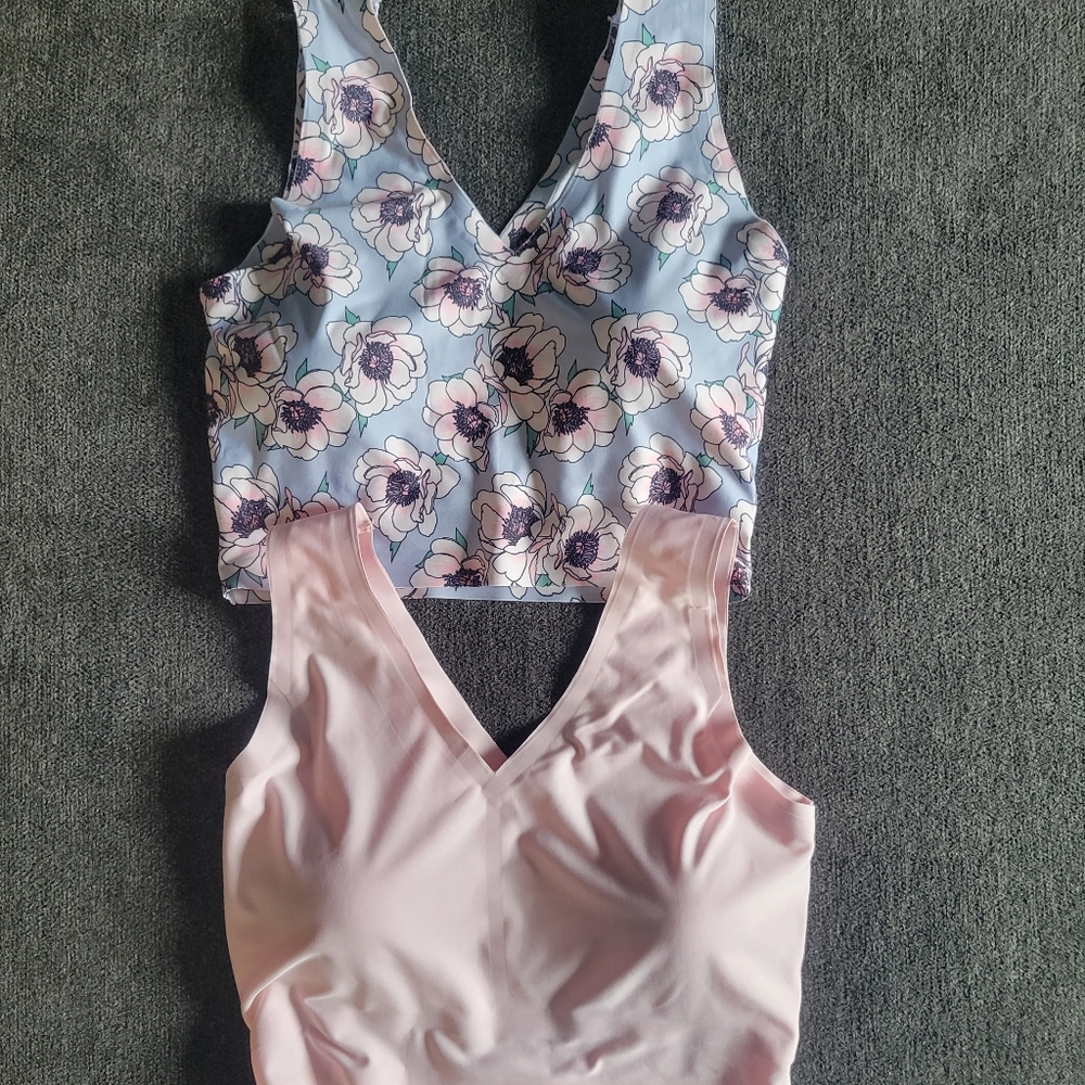 YMI 2 bras size M